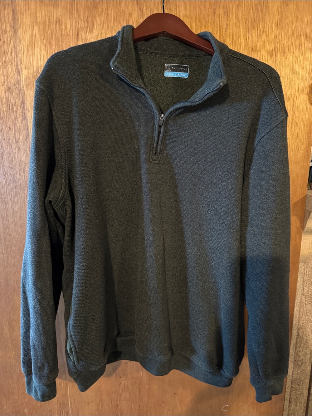 PGA Tour Men's Olive Green Quarter‑Zip Sweater